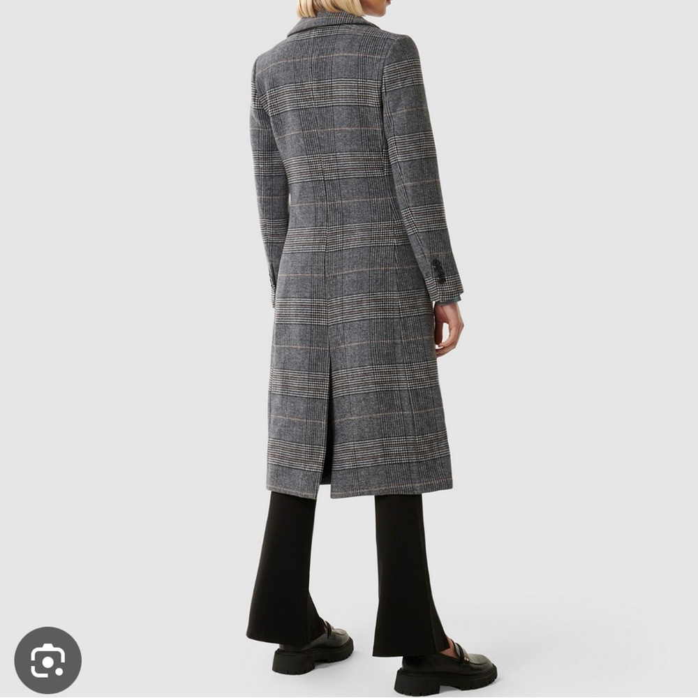 Wool coat - Picture 3 of 4